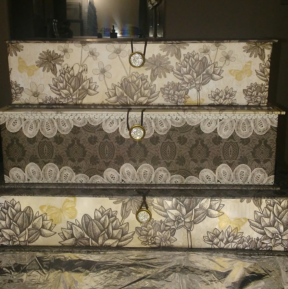 JEWELRY BOXES
